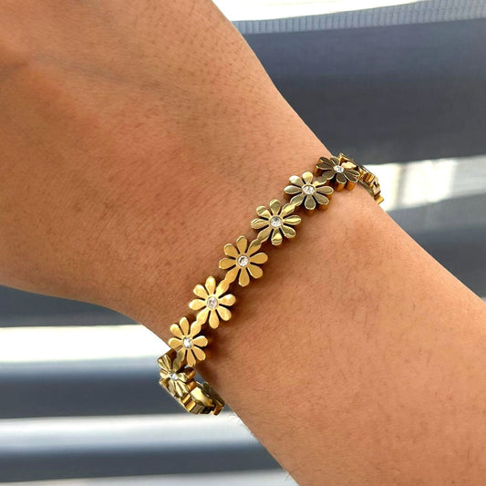 The Floral Bracelet